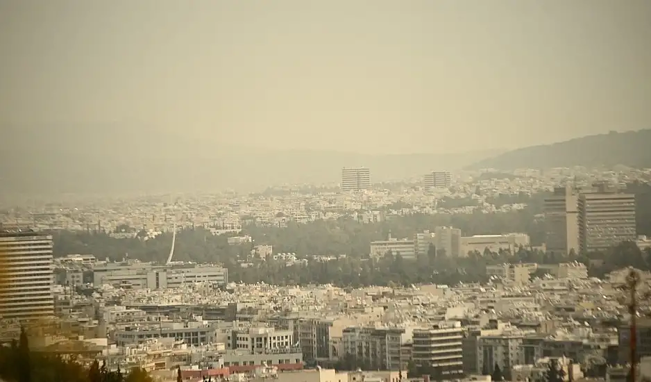 Ομίχλη στα νότια προάστια της Αττικής – Η εξήγηση του Κολυδά