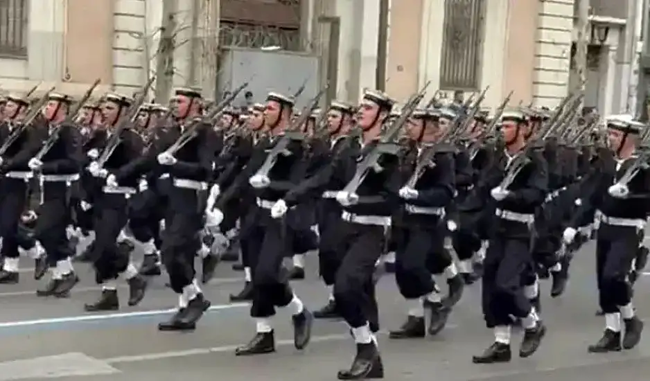 25η Μαρτίου: ΕΔΕ από το ΓΕΝ για τα υβριστικά συνθήματα κατά της Τουρκίας