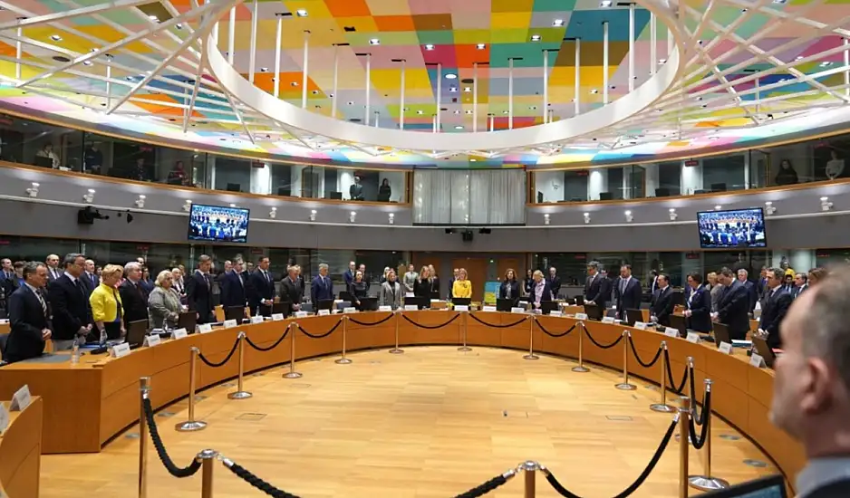 Politico: Μόλις 15 λεπτά μίλησαν οι Ευρωπαίοι για την Ουκρανία - Ο Ζελένσκι πήρε αγκαλιές αλλά όχι δεσμεύσεις