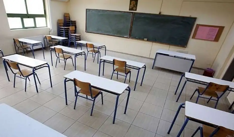 Κρήτη: Έκοψε ρεύμα και νερό σε εκπαιδευτικό για να τη διώξει από το σπίτι