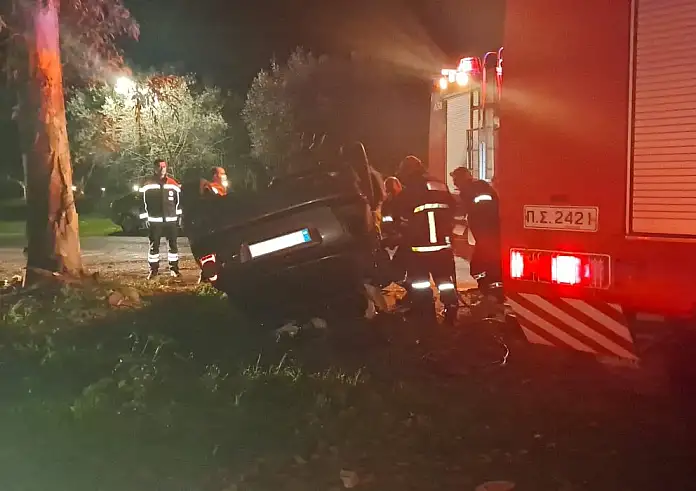 «Πήγαν μία βόλτα και έγινε το δυστύχημα», λέει ο πατέρας του 24χρονου που σκοτώθηκε με τους φίλους του στο τροχαίο