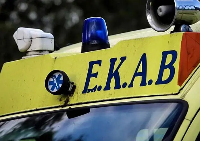 Σοβαρό τροχαίο δυστύχημα στην Εγνατία Οδό: Φορτηγό έπεσε στο κουβούκλιο, 2 νεκροί και 4 τραυματίες