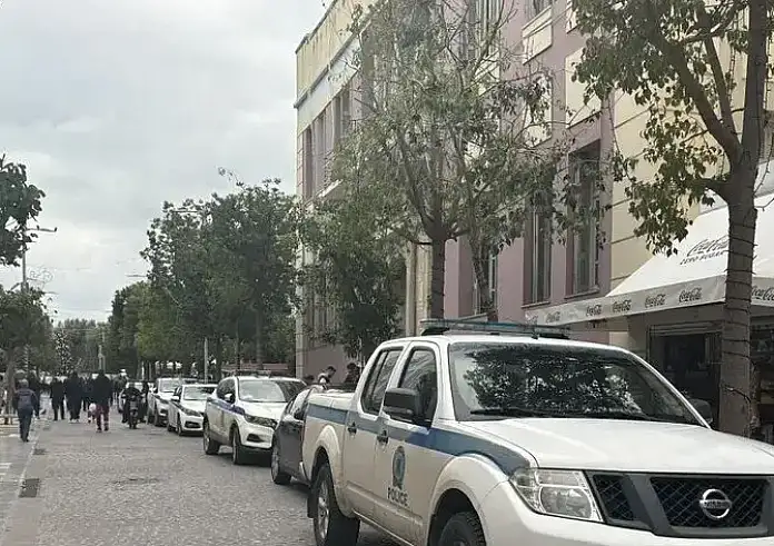 Ηράκλειο: 17χρονη κατηγορείται για απόπειρα ανθρωποκτονίας της 20χρονης συντρόφου της