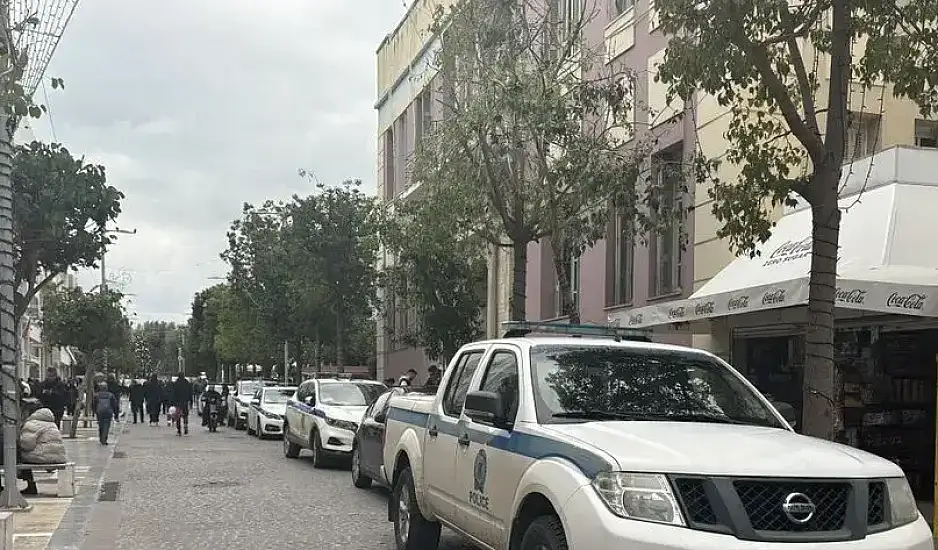 Ηράκλειο: 17χρονη κατηγορείται για απόπειρα ανθρωποκτονίας της 20χρονης συντρόφου της