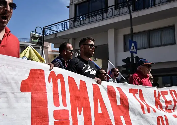 Πρωτομαγιά 2025 – ΜΜΜ: Τι ισχύει με Μετρό, λεωφορεία, τρόλεϊ, πλοία. Οι συγκεντρώσεις
