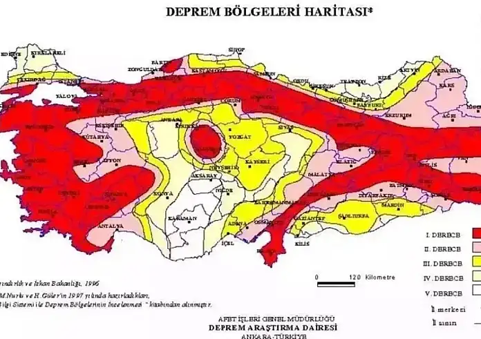 Κωνσταντινούπολη: Aνησυχία για σεισμό άνω των 7 Ρίχτερ – Σχέδιο εκκένωσης και επικίνδυνες περιοχές