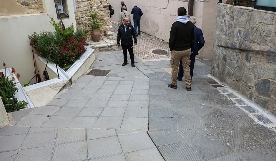 Βούτες Ηρακλείου: «Επικίνδυνο φαινόμενο - Ό,τι είναι να γίνει θα γίνει τις επόμενες 4 ημέρες» εξηγεί ο καθηγητής Ζεληλίδης