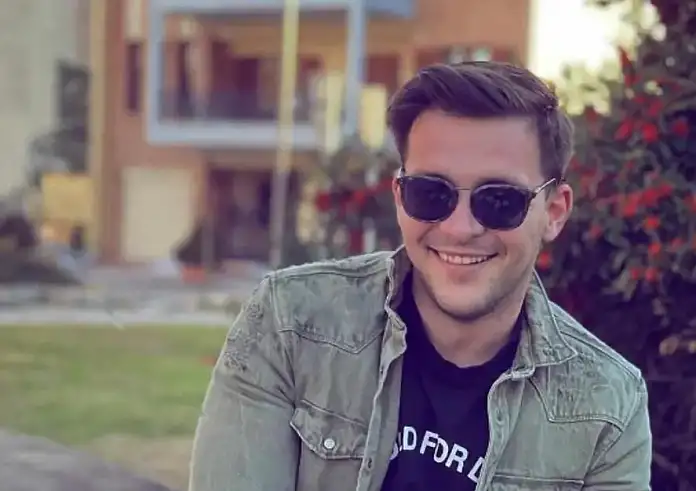 Του φώναζαν να μην μπει στη θάλασσα: Πώς πνίγηκε ο 30χρονος Στέφανος στο μπάτσελορ πάρτι του στη Λευκάδα