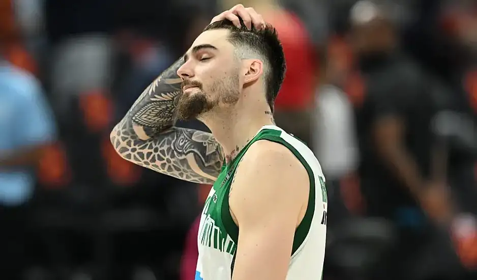 Φενέρμπαχτσε – Παναθηναϊκός 82-76: Παρέδωσαν το στέμμα. Παιχνίδι - αυτοκτονία