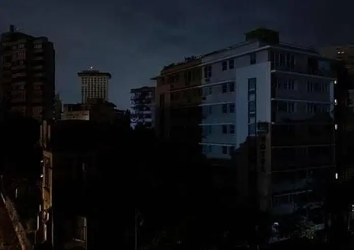 Αγία Παρασκευή: Μπλακ άουτ σε αρκετές γειτονιές