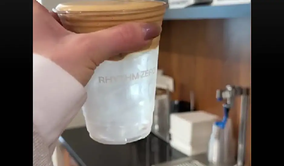 Cloud coffee: Πώς φτιάχνεται - Είναι καλό για την υγεία μας; - Η νέα τάση του TikTok