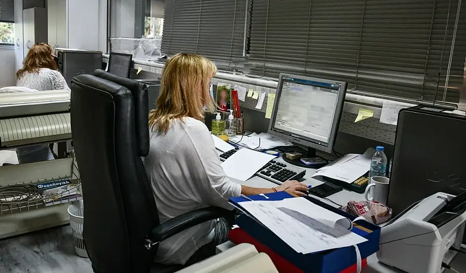 Δημόσιο:Έρχεται η αξιολόγηση δημοσίων υπηρεσιών από τους πολίτες – Στόχος και η αντιπολίτευση