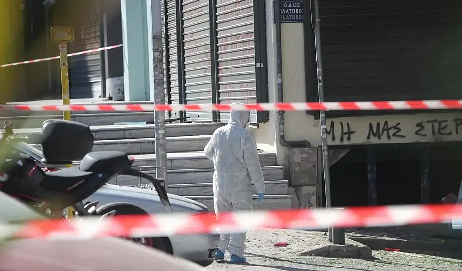 Θεσσαλονίκη: Νεκρή 38χρονη από την βόμβα που τοποθέτησε. Ένα σημείωμα οδήγησε στη γιάφκα
