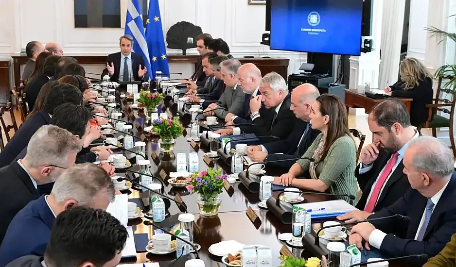 Εθνική αρχή εποπτείας της αγοράς ανακοίνωσε ο Μητσοτάκης – Αυστηρότερες ποινές για την παράνομη μετανάστευση