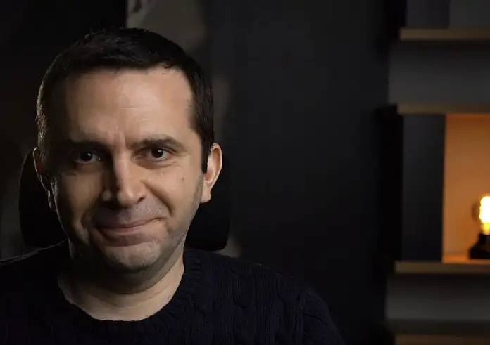 Πέθανε ξαφνικά ο γνωστός youtuber Μιχάλης Τζεζαϊρλίδης
