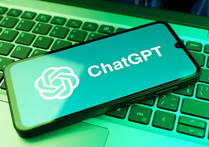 Όσοι χρησιμοποιούν το ChatGPT γίνονται χαζοί: Πώς η τεχνητή νοημοσύνη φθείρει τον εγκέφαλο