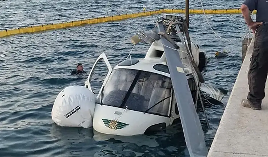 Πτώση ελικοπτέρου: Δύο ζευγάρια Αμερικάνων και ο Έλληνας πιλότος σωθήκαν από θαύμα