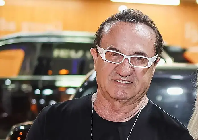 Λευτέρης Πανταζής: Το ατύχημα που διέκοψε τη χθεσινή του εμφάνιση