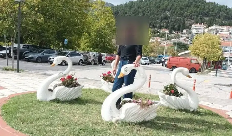 Αμφιλοχία: Συγκλονίζει η μητέρα της 51χρονης - «Μαμά φεύγω, θα τα πούμε αύριο»