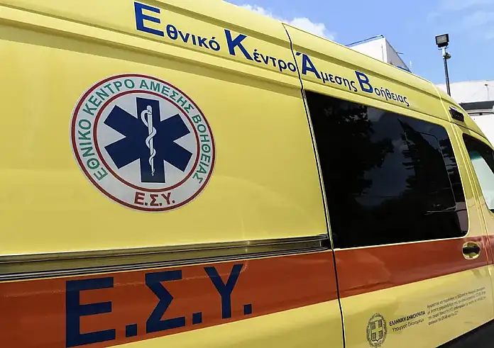 Μεθυσμένος οδηγός φορτηγού προκάλεσε σοβαρό τροχαίο στην Αιτωλοακαρνανία – Τραυματίστηκε τριμελής οικογένεια με βρέφος