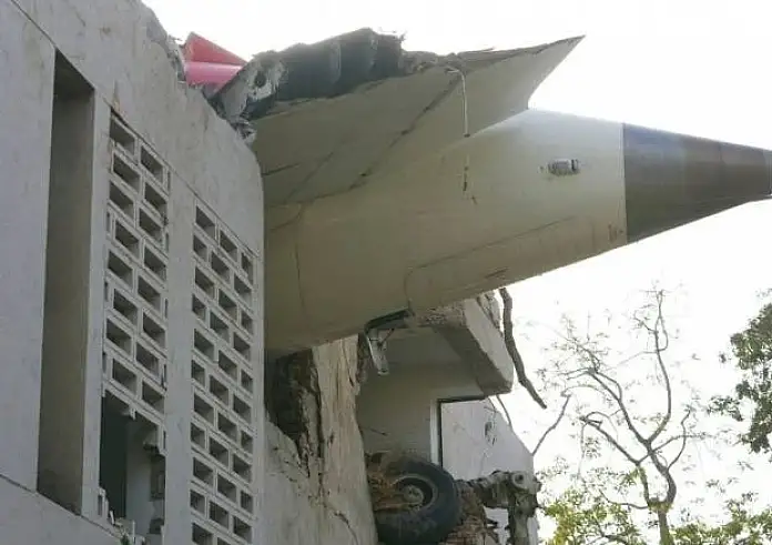 Mayday! Χάνω ισχύ, δεν μπορούμε να πάρουμε ύψος! Παγκόσμιο σοκ από την συντριβή αεροσκάφους
