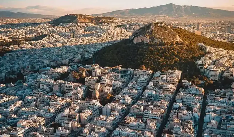 Λυκαβηττός: Διαρροή πετρελαίου από γεννήτρια