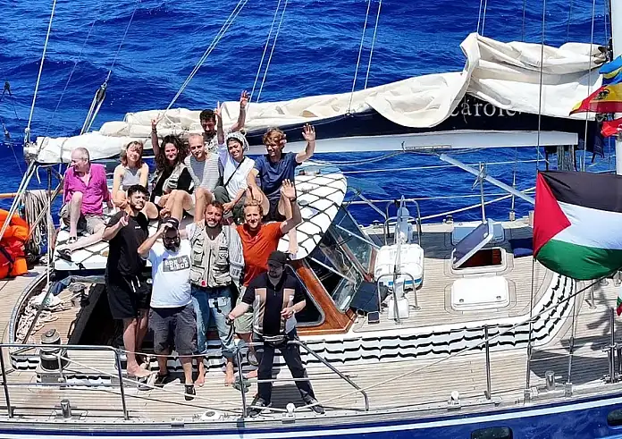 Ισραηλινός υπουργός Άμυνας: Έδωσα οδηγίες ώστε το Μαντλίν να μην φτάσει στη Γάζα