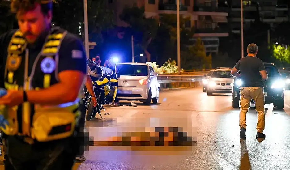 Έφυγαν σαν τρελοί νομίζοντας ότι τους κυνηγάνε.Τροχαίο στην Ποσειδώνος με δύο νεκρούς αναβάτες μηχανής