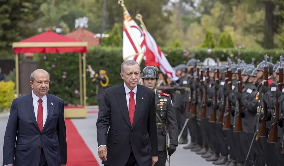 Ερντογάν: Προκλήσεις από τα Κατεχόμενα - Χαρακτηρίζει την τουρκική εισβολή ως Ειρηνευτική Επιχείρηση
