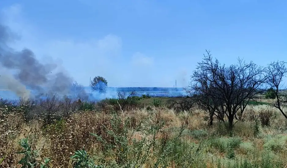 Φωτιά τώρα στη Ροδόπη – Κοντά σε οικισμό