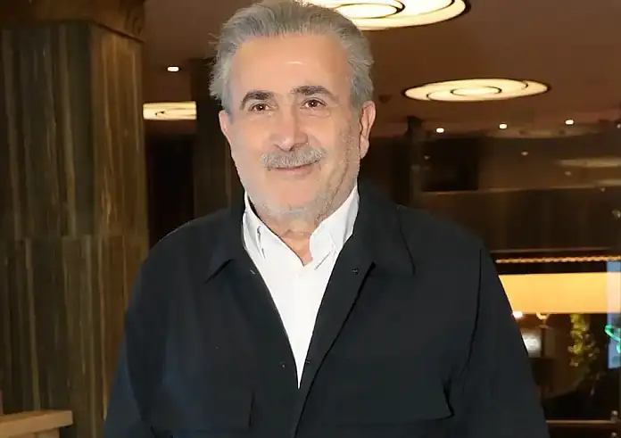 Λάκης Λαζόπουλος: Πάντρεψε την κόρη του στην Πάρο - Ποιός είναι ο γαμπρός;