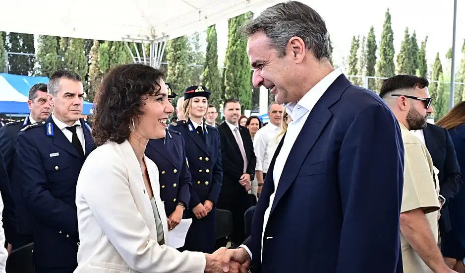 Μητσοτάκης: Στο Οακα για την παράδοση 164 νέων πυροσβεστικών οχημάτων - Η πατρίδα μας αλλάζει και προοδεύει
