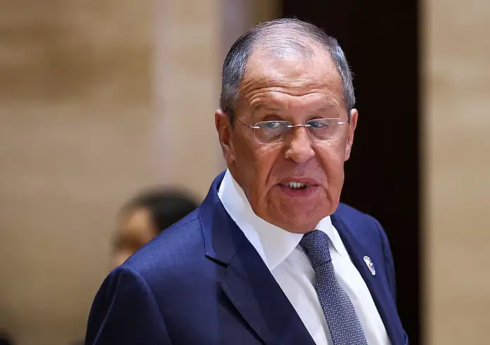 Λαβρόφ: Οι όροι της Ρωσίας για ειρήνη στην Ουκρανία – Ουδετερότητα και διεθνείς εγγυήσεις