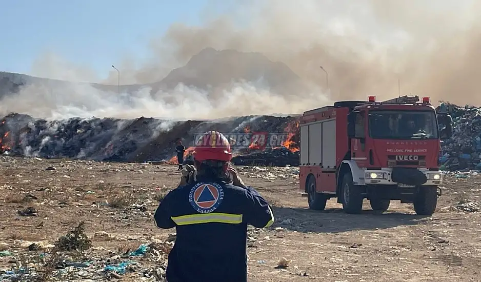 Δύο συλλήψεις για φωτιά στη Νάξο – 42 πυρκαγιές σε όλη τη χώρα το τελευταίο 24ωρο