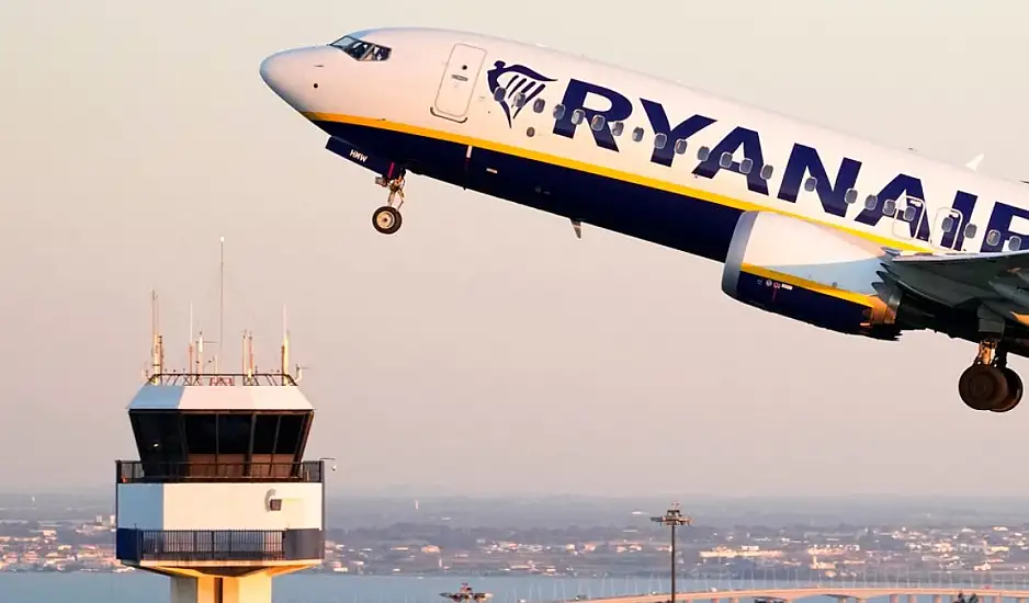 Ryanair vs Ελλάδα: 5.000 πτήσεις και 900.000 επιβάτες ταλαιπωρημένοι το 2025 – Το νέο φιάσκο στο «Ελ. Βενιζέλος»