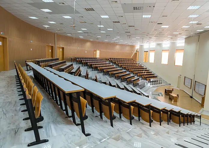 Τελευταία ευκαιρία για τους αιώνιους φοιτητές - Τι προβλέπεται με τη νέα ρύθμιση