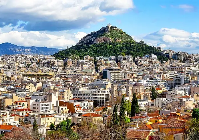 Ενοίκια - φωτιά για φοιτητές το 2025: Ποιες περιοχές «καίνε» - Αγώνας δρόμου για τις οικογένειες