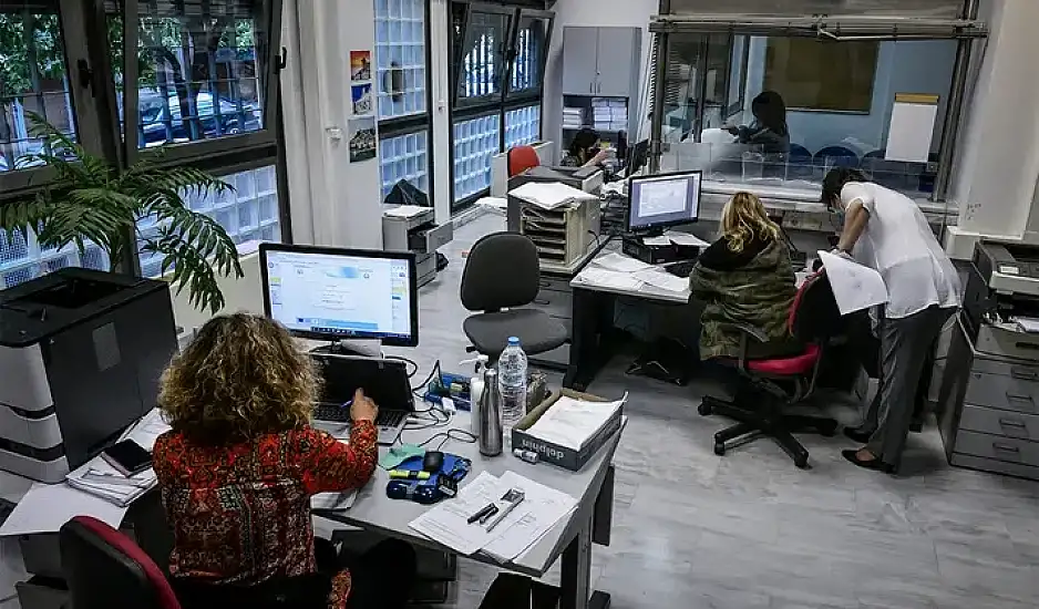 Δημόσιο: Απόλυση για όσους αρνηθούν δύο φορές την αξιολόγηση. Νέο πειθαρχικό δίκαιο