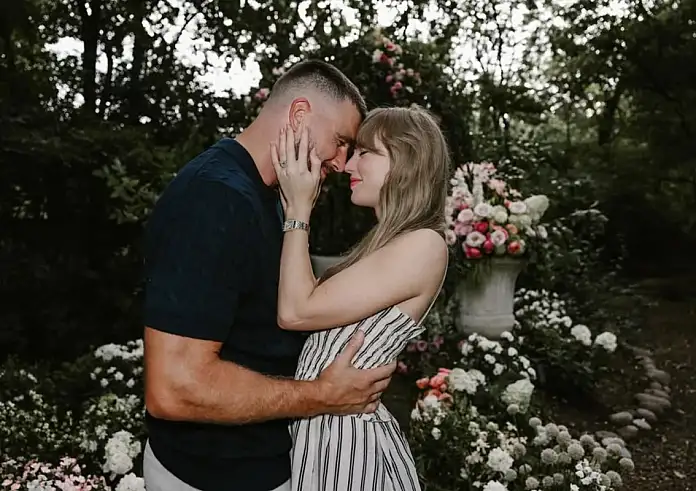 Taylor Swift & Travis Kelce: Επίσημα αρραβωνιασμένοι με κοινή ανάρτηση