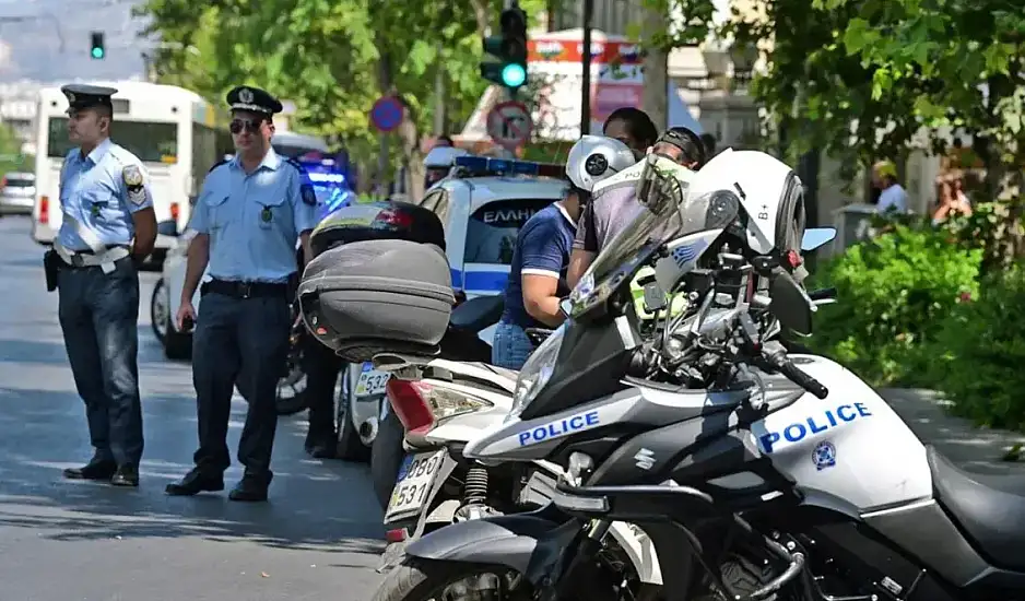 Βροχή τα 350άρια πρόστιμα για μη χρήση κράνους – Ρεκόρ παραβάσεων σε τουριστικούς προορισμούς