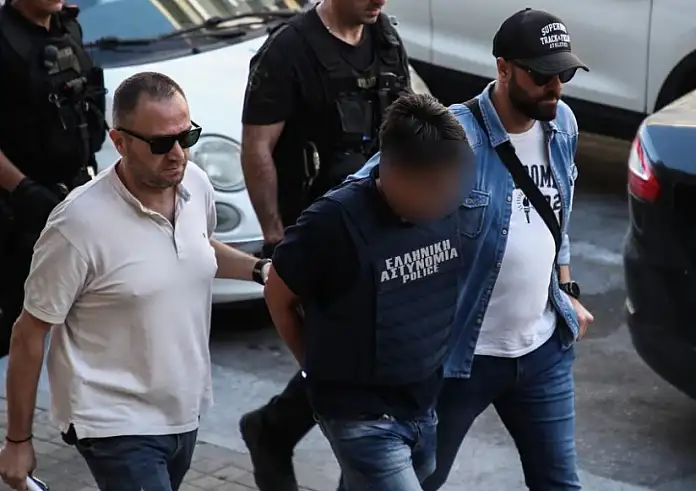 Θεσσαλονίκη: Συντετριμμένος ο πατέρας του 50χρονου που σκότωσε την αδελφή του – Δεν το περίμενα ποτέ