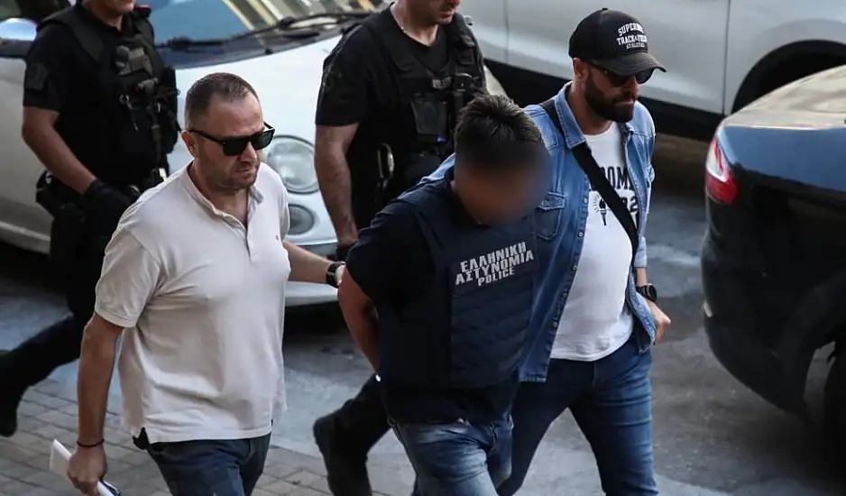 Θεσσαλονίκη: Συντετριμμένος ο πατέρας του 50χρονου που σκότωσε την αδελφή του – Δεν το περίμενα ποτέ