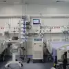 Ωρωπός: Κουκουλοφόροι εισέβαλαν σε κομμωτήριο και ξυλοκόπησαν τον ιδιοκτήτη – Χαροπαλεύει ο 28χρονος