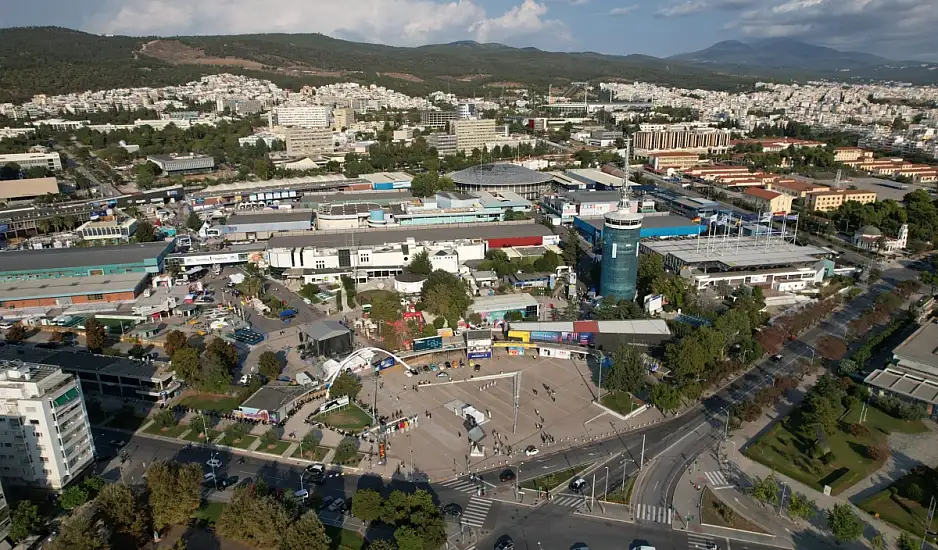 ΔΕΘ: Μηδενικός φόρος για νέους και οικογένειες με 4 παιδιά.  Παρεμβάσεις σε ΕΝΦΙΑ, ΦΠΑ και ενοίκια