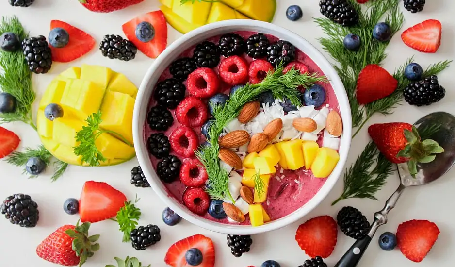 8 superfoods που γεμίζουν ενέργεια και ενισχύουν την υγεία σου