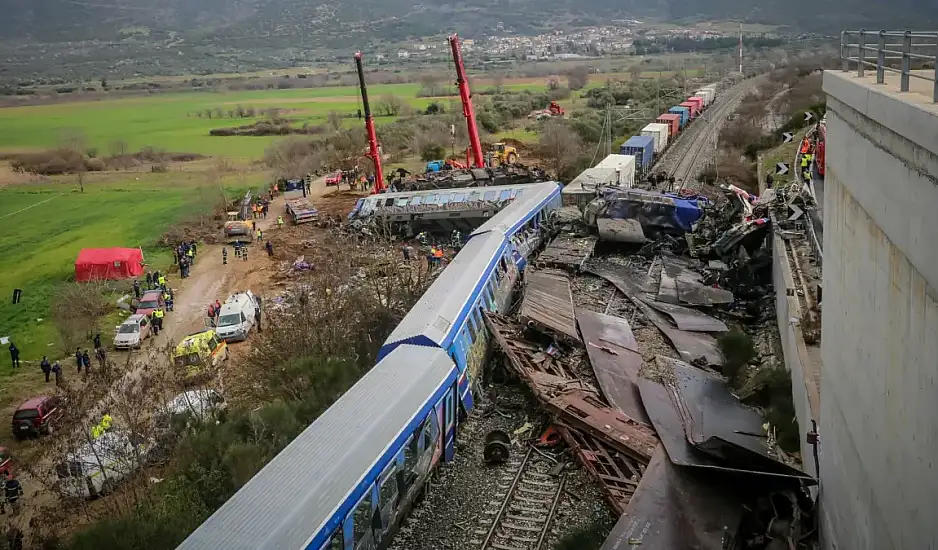 Τέμπη: Ξέσπασμα του Νίκου Πλακιά, πατέρα των διδύμων, για τις διαρροές φωτογραφιών που δείχνουν σακούλες με σορούς θυμάτων