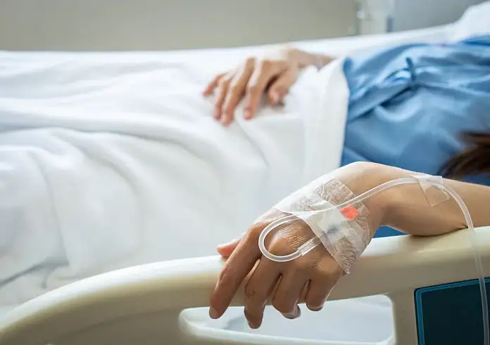 Περιστέρι: Η κόρη του 43χρονου φυγαδεύτηκε στο εξωτερικό – Νέες αποκαλύψεις για τον άνδρα που κάρφωσε την έγκυο σύντροφό του με πιρούνι