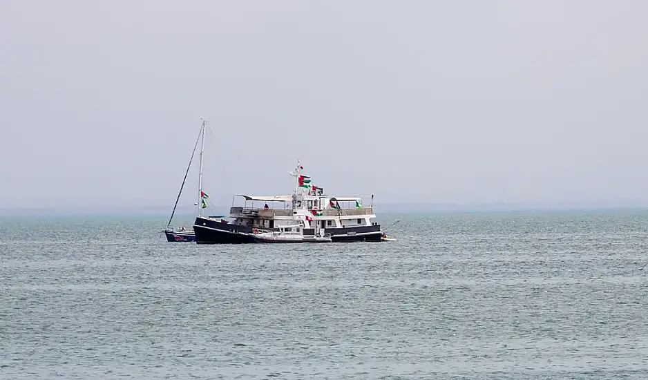 Τη Δευτέρα επιστρέφουν οι 27 Έλληνες από το στολίσκο Global Sumud Flotilla – Υγιείς και ασφαλείς μετά την κράτηση στο Ισραήλ