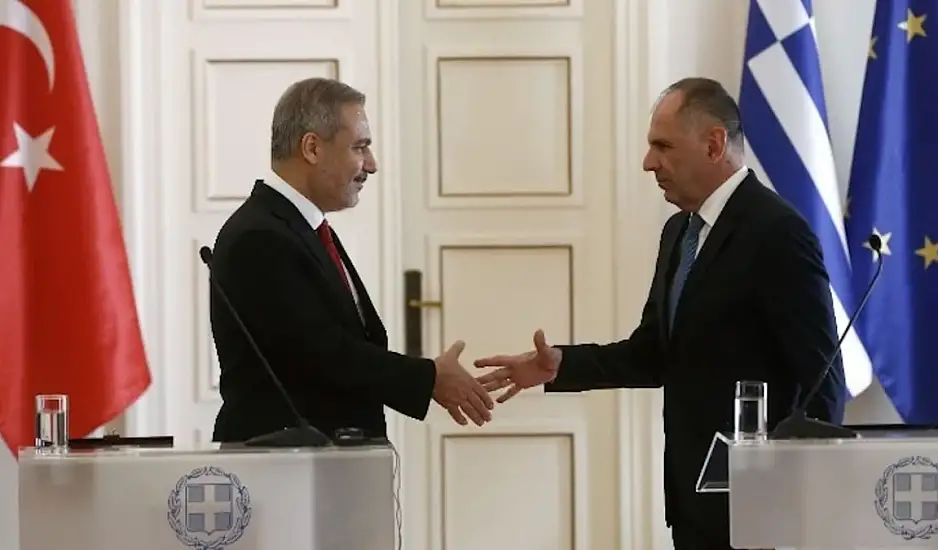 Γεραπετρίτης σε Φιντάν: Η Ελλάδα δεν δέχεται υποδείξεις – Ενεργητική και ανεξάρτητη εξωτερική πολιτική