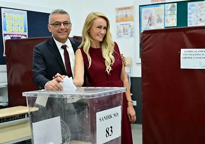 Τα θολά σημεία της εκλογικής ανατροπής στα Κατεχόμενα